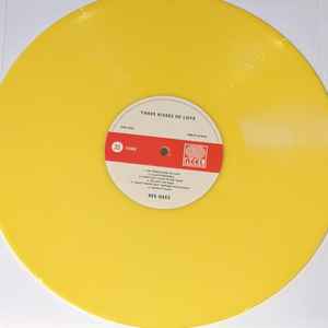 Bee Gees – Three Kisses Of Love